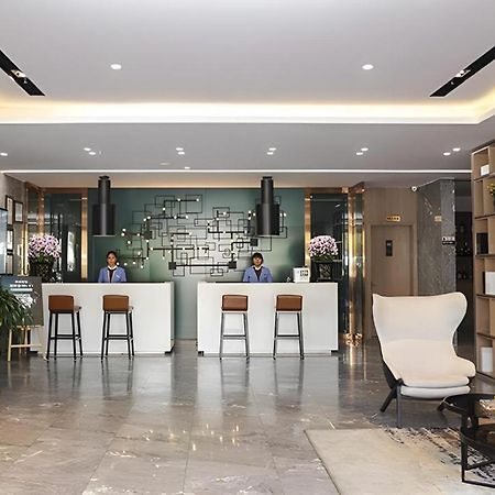 Echarm Hotel Lhasa Potala Palace Экстерьер фото